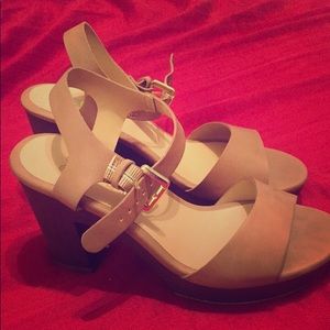 Open toed wedge heels